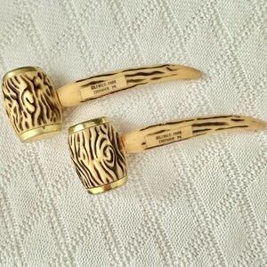 🔵 “Corncob Pipe" Salt & Pepper Shakers From Idlewild Park in Pennsylvania